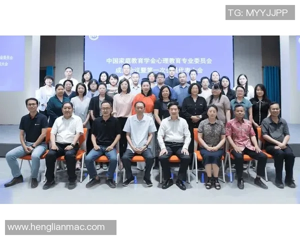 武汉篮球队团队协作的成功之道与战术分析探讨