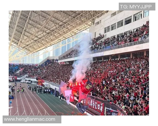 本菲卡与波尔蒂芒激战正酣比赛结果揭晓引发球迷热议 本菲卡与波尔蒂芒激战正酣比赛结果揭晓引发球迷热议
